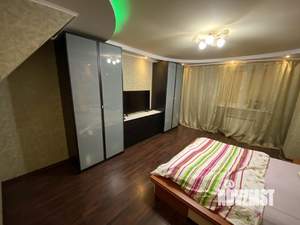 Дом 190м², 3-этажный, на длительный срок, 