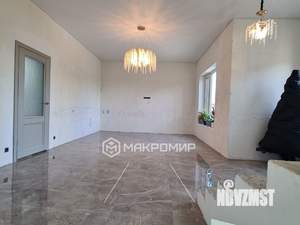 Коттедж 230м², 3-этажный, на длительный срок, 