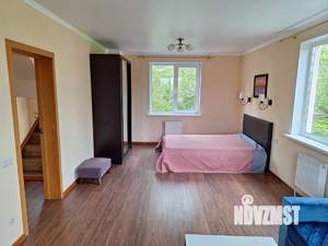 Коттедж 210м², 3-этажный, на длительный срок, 