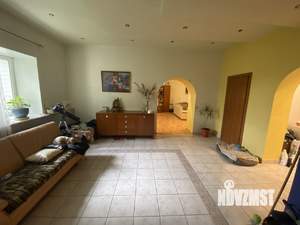 Коттедж 370м², 3-этажный, на длительный срок, 