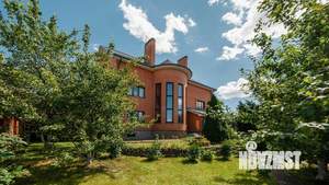 Дом 600м&sup2;, 3-этажный, посуточно, 