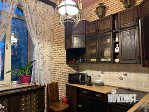 Дом 370м², 3-этажный, на длительный срок, 