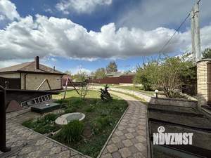 Коттедж 251м², 3-этажный, на длительный срок, 
