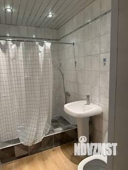 Коттедж 600м², 3-этажный, на длительный срок, 