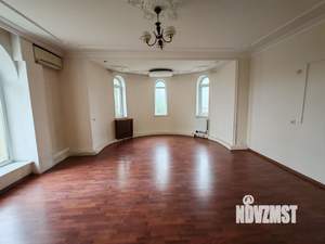 Дом 700м², 3-этажный, на длительный срок, 