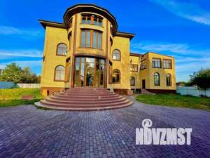 Дом 1100м², 3-этажный, посуточно, 