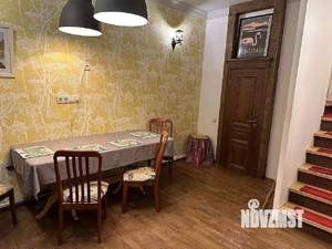 Дом 250м², 2-этажный, на длительный срок, 