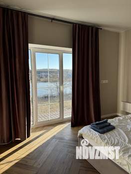 Коттедж 180м², 2-этажный, на длительный срок, 