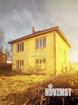 Коттедж 168м², 2-этажный, участок 6 сот.  