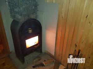 Дом 100м&sup2;, 2-этажный, участок 8 сот.  