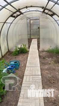 Дом 60м², 2-этажный, участок 6 сот.  