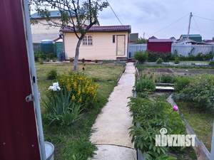 Дом 18м², 2-этажный, участок 6 сот.  