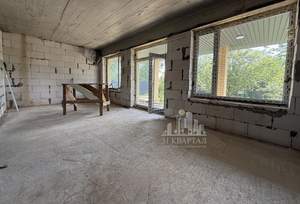 Дом 175м², 2-этажный, участок 6 сот.  