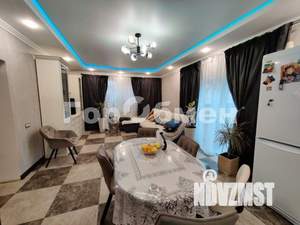 Дом 229м², 3-этажный, участок 4 сот.  