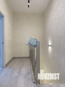 Дом 250м², 2-этажный, участок 8 сот.  