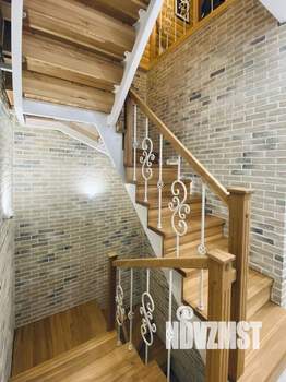 Дом 87м², 3-этажный, участок 1 сот.  