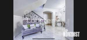 Дом 350м², 2-этажный, участок 12 сот.  