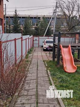 Дом 200м&sup2;, 2-этажный, участок 8 сот.  