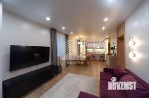 Дом 202м&sup2;, 2-этажный, участок 10 сот.  