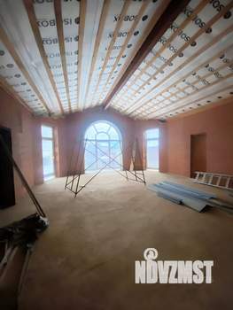 Коттедж 525м², 3-этажный, участок 12 сот.  