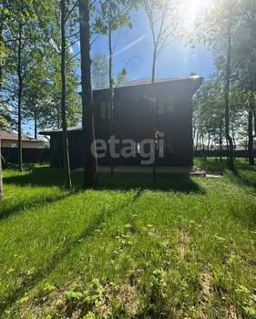 Дом 180м&sup2;, 2-этажный, участок 10 сот.  