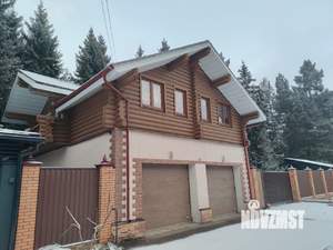 Дом 180м², 2-этажный, участок 20 сот.  
