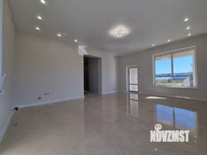 Коттедж 170м², 2-этажный, участок 10 сот.  