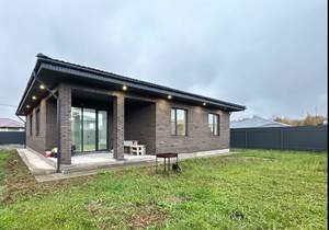 Дом 170м&sup2;, 1-этажный, участок 6 сот.  