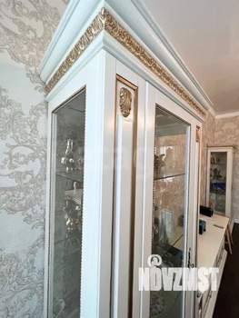 Дом 354м², 3-этажный, участок 10 сот.  