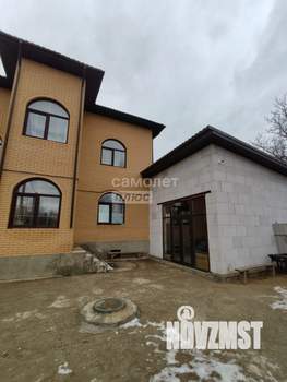 Коттедж 258м², 3-этажный, участок 4 сот.  