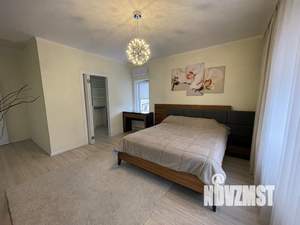 Коттедж 205м&sup2;, 2-этажный, участок 10 сот.  