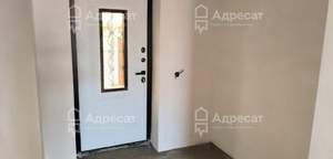 Дом 200м², 2-этажный, участок 10 сот.  