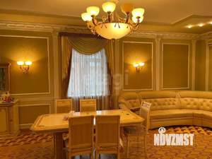 Дом 360м², 3-этажный, участок 10 сот.  