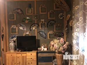 Дом 219м², 2-этажный, участок 18 сот.  
