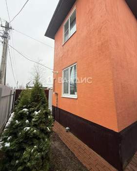 Дом 54м², 2-этажный, участок 5 сот.  