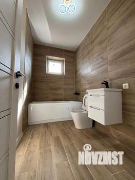 Дом 105м², 1-этажный, участок 6 сот.  