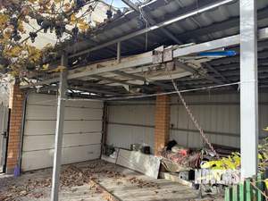 Дом 287м², 3-этажный, участок 5 сот.  