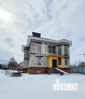 Дом 250м², 2-этажный, участок 9 сот.  