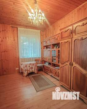 Дом 232м², 3-этажный, участок 17 сот.  