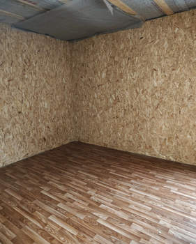 Дом 90м&sup2;, 2-этажный, участок 6 сот.  