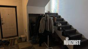 Дом 229м², 3-этажный, участок 4 сот.  