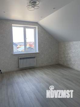 Дом 140м², 2-этажный, участок 7 сот.  