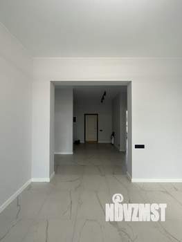 Дом 130м², 2-этажный, участок 6 сот.  