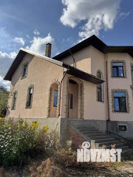 Коттедж 350м², 2-этажный, участок 10 сот.  