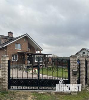 Дом 188м², 3-этажный, участок 11 сот.  