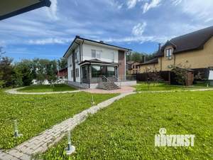 Коттедж 205м&sup2;, 2-этажный, участок 10 сот.  