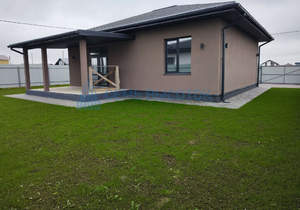 Дом 100м², 1-этажный, участок 7 сот.  