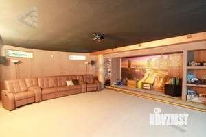 Дом 650м&sup2;, 4-этажный, участок 20 сот.  