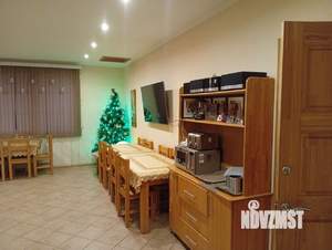 Коттедж 300м², 2-этажный, участок 8 сот.  