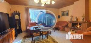Дом 310м², 3-этажный, участок 11 сот.  